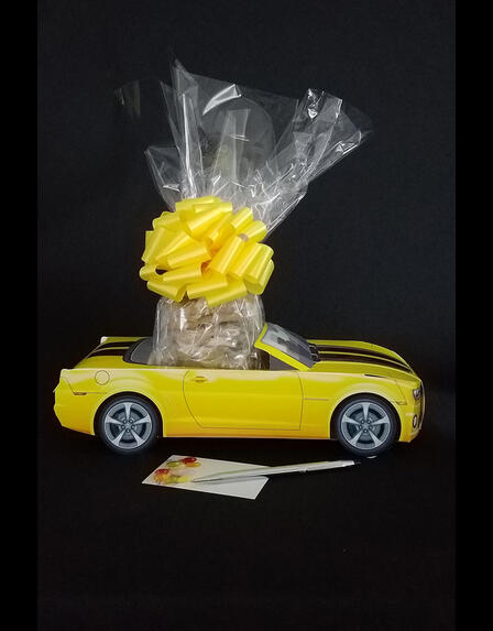 Yellow Modern Car - 12 Cookies and Brownies