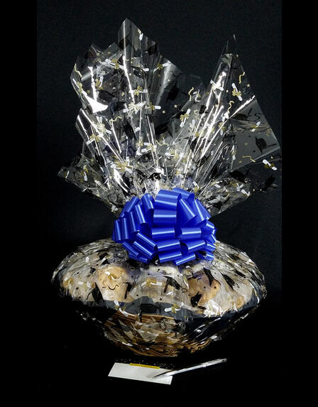 Super Basket - Graduation Cap Cellophane - Blue Bow - 60 Cookies and Brownies